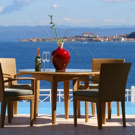 Skiper & Golf Aparthotel Savudrija