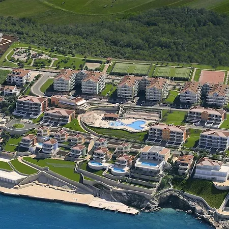 Skiper & Golf Aparthotel 4*