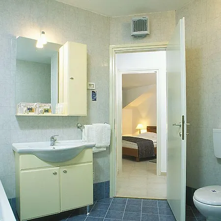 Aparthotel Skiper Apartments&golf 4*