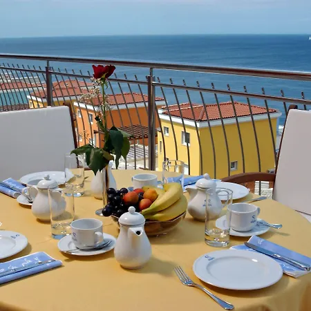 Skiper Apartments&golf Savudrija