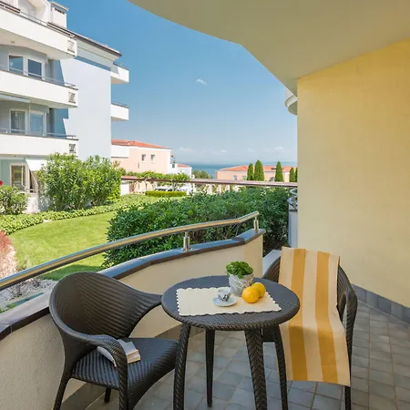 Aparthotel Skiper Apartments&golf 4*