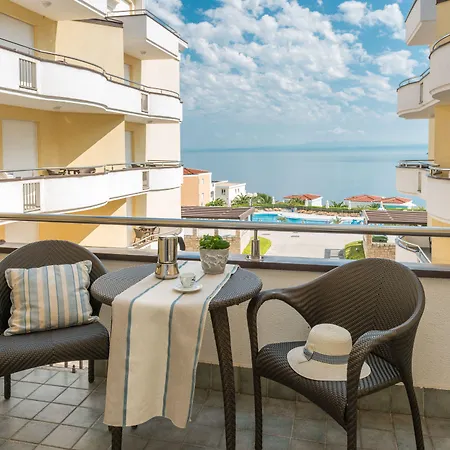 Skiper Apartments&golf 4*