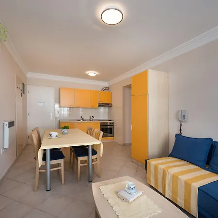 Skiper Apartments&golf 4*