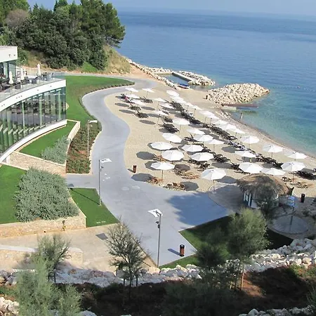 Skiper & Golf Hotel apartamentowy 4*