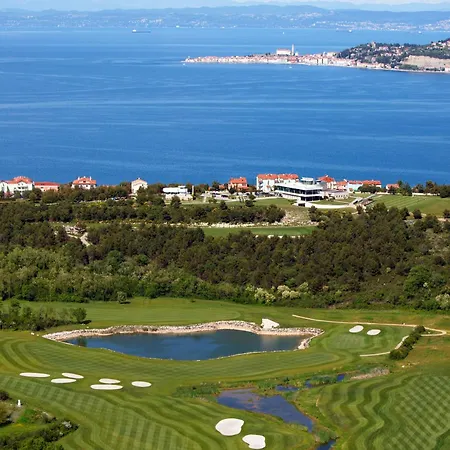 Skiper Apartments&golf Aparthotel 4*