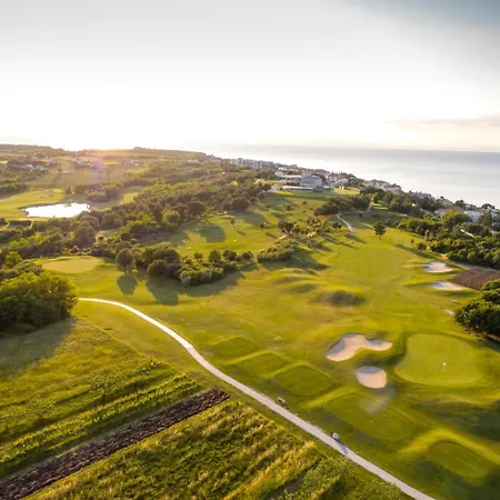 Skiper Apartments&golf 4* Savudrija